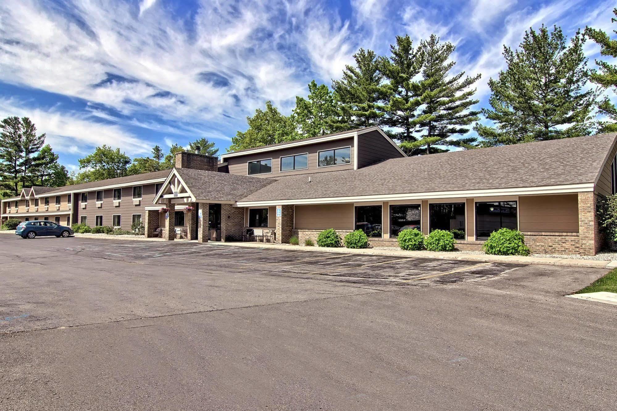 Blossom Hotel & Suites Traverse City Ngoại thất bức ảnh