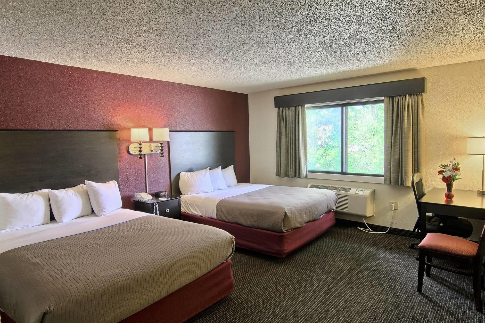 Blossom Hotel & Suites Traverse City Ngoại thất bức ảnh