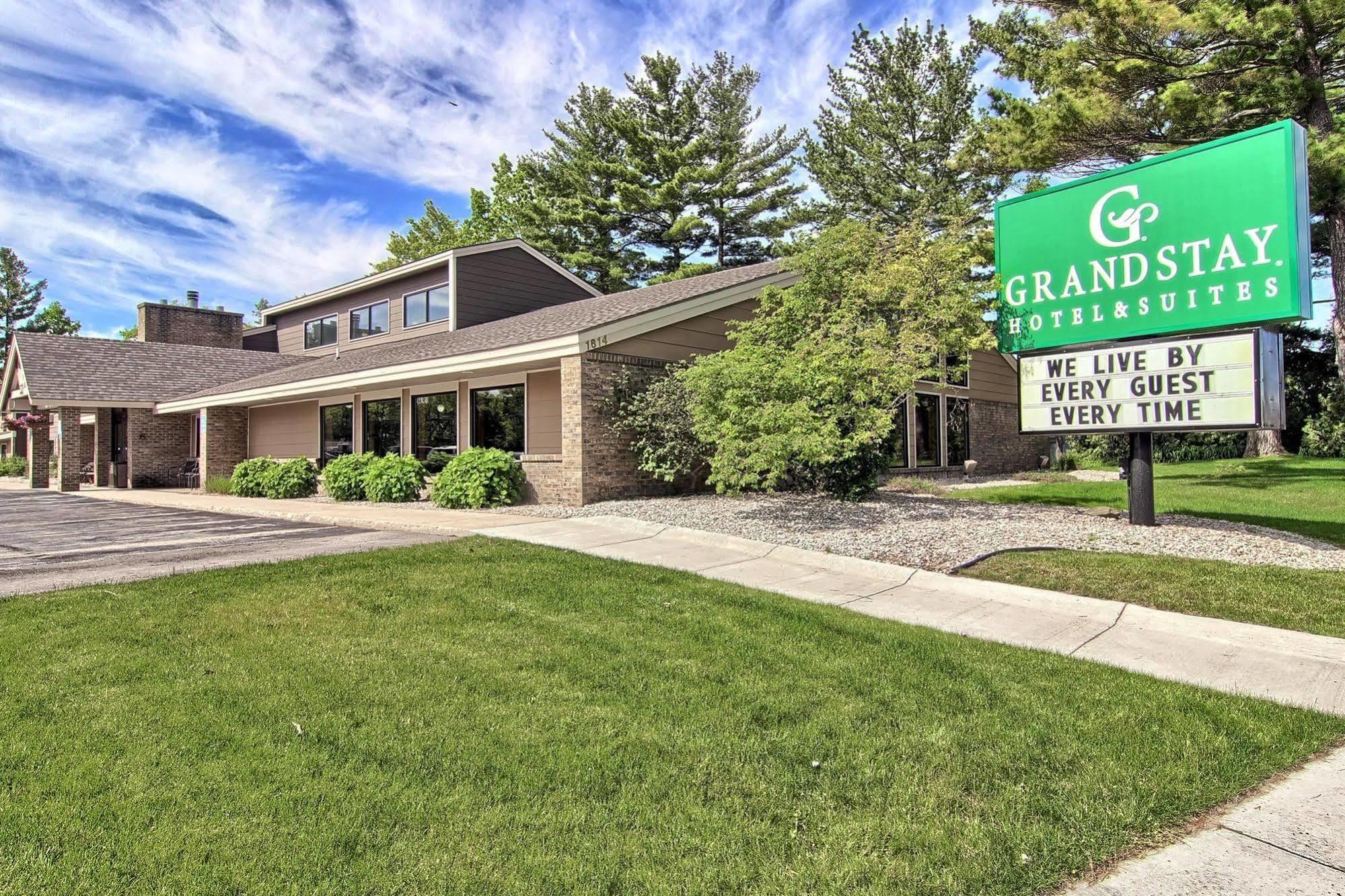 Blossom Hotel & Suites Traverse City Ngoại thất bức ảnh